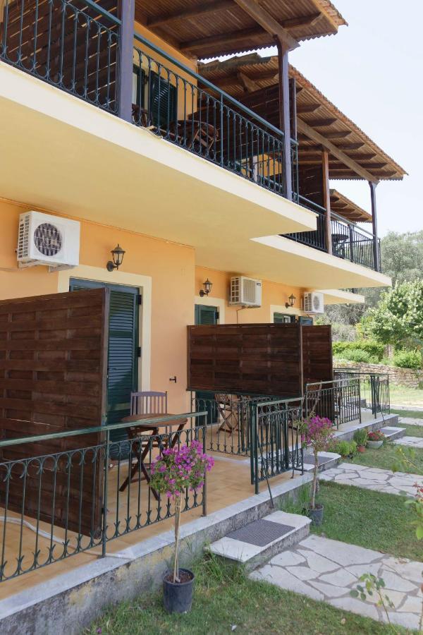 Habitat Villa Corfu Dassia  Luaran gambar