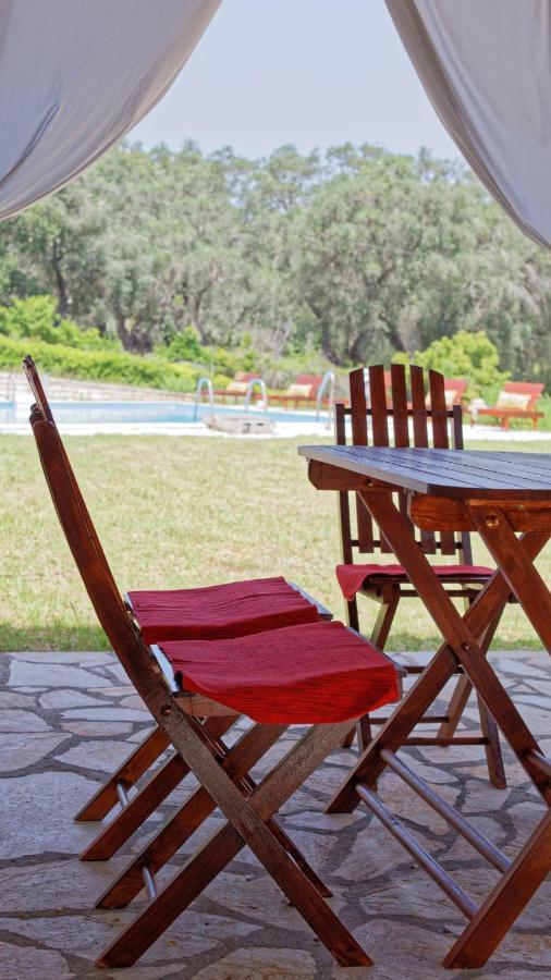 Habitat Villa Corfu Dassia  Luaran gambar